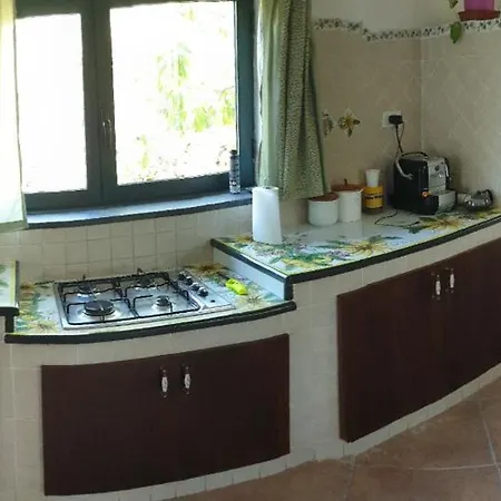 Etna Evergreen Piedimonte Etneo